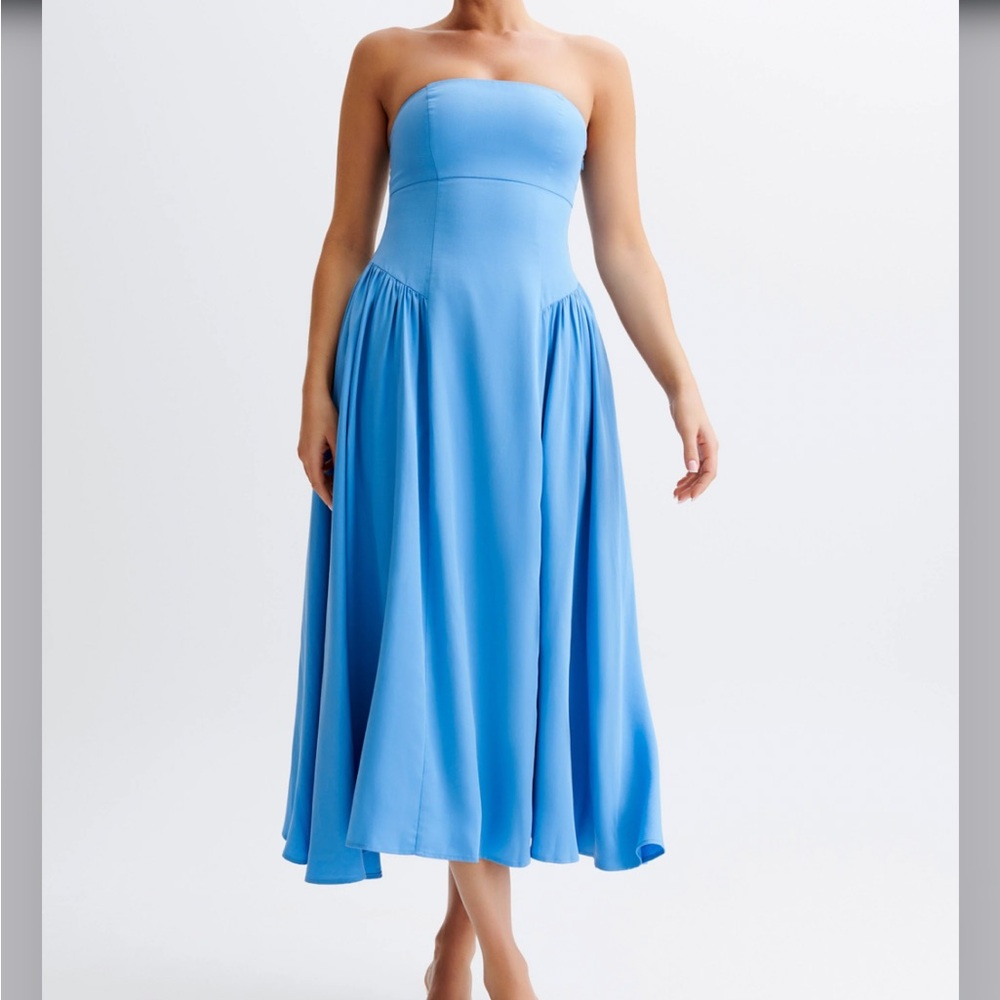 Meshki 	
Carmele Cotton Gathered Midi Dress - Iris Blue